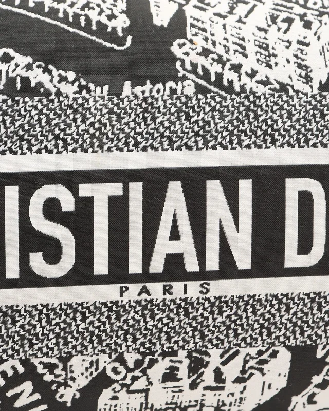 Dior Medium Oblique DiorTravel Nomad Pouch in Leather from A Retro Tale, photo 6 of 8