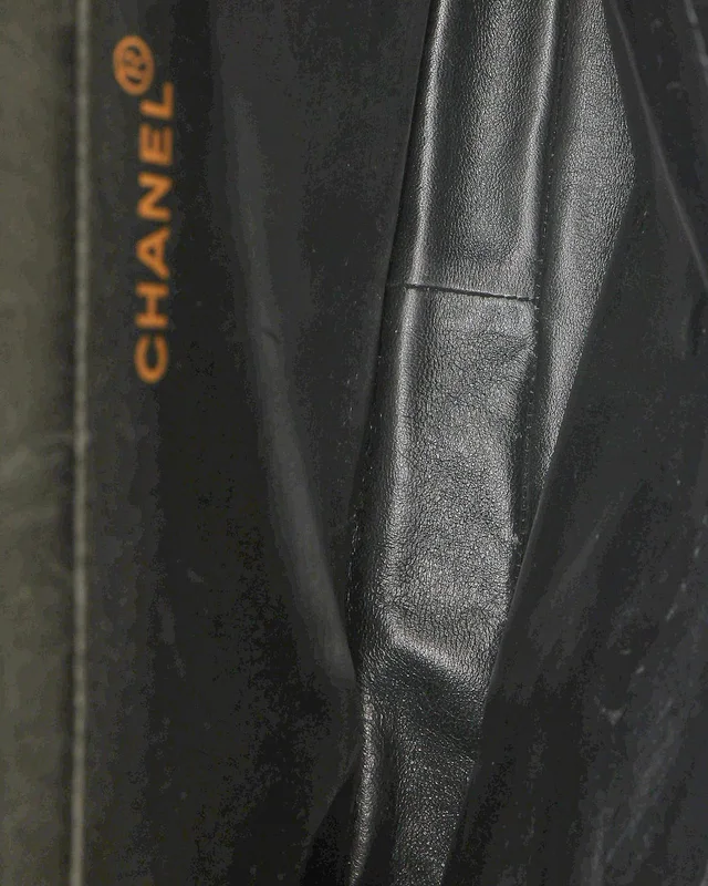 Chanel Double Face Jumbo Flap Bag in Patent leather from A Retro Tale, photo 10 of 13