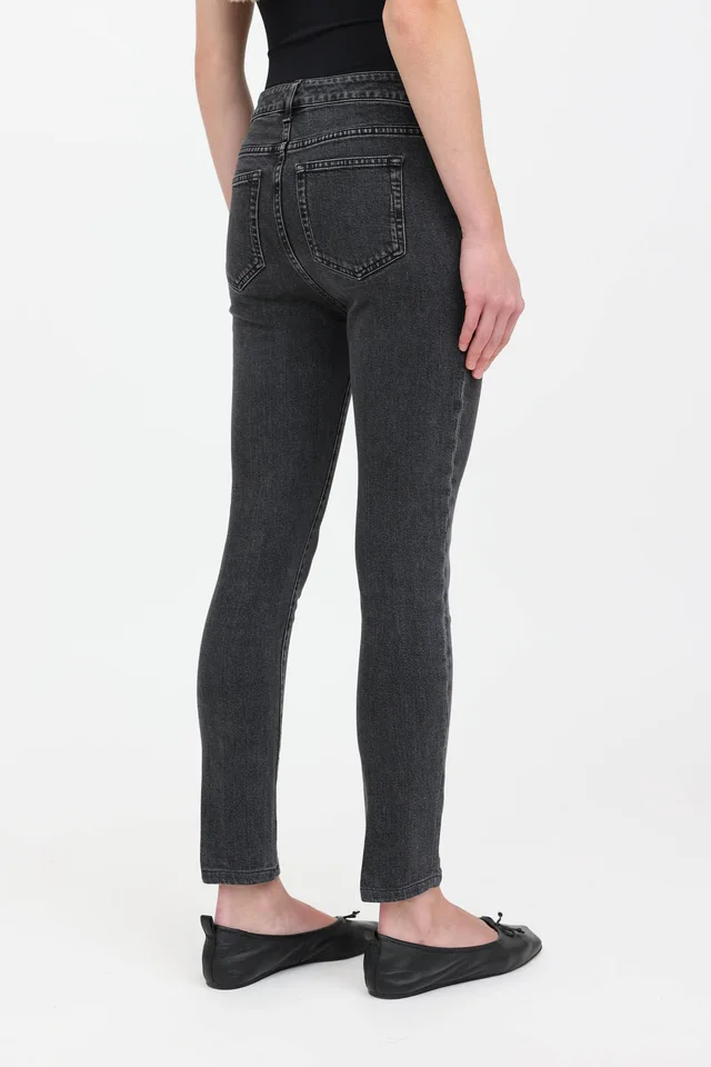 Saint Laurent 2017 D05 Skinny Jeans from VSP Consignment, photo 2 of 2