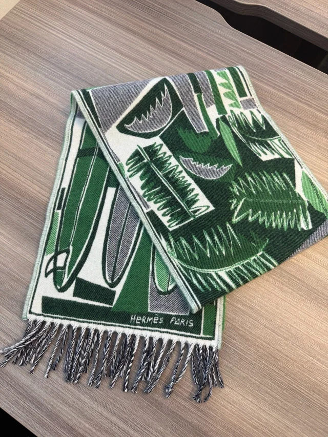 Hermès Cashmere Scarf - Green, Grey & White Graphic in White Cashmere from Luxury Promise