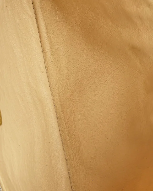 Fendi Vintage Top Handle Bag in Leather from A Retro Tale, photo 7 of 8