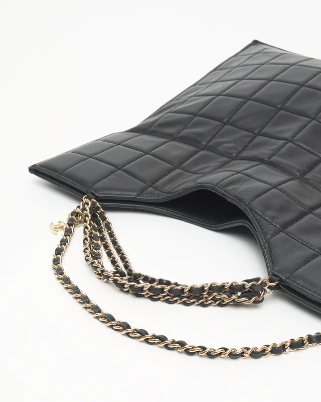 Chanel Box Quilted Fold Down Envelope Clutch Bag in Leather from A Retro Tale, photo 6 of 13