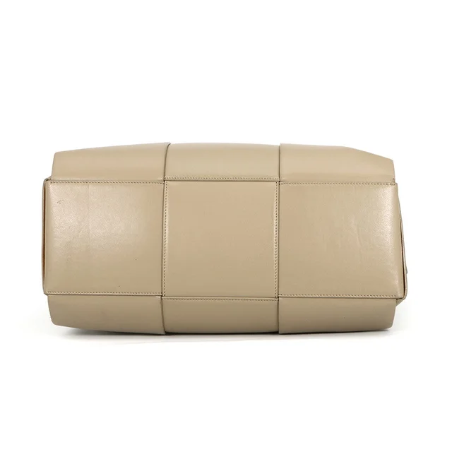 Bottega Veneta Arco 2WAY Handbag Greige620633 Leather in Leather from GALLERY RARE, photo 3 of 3