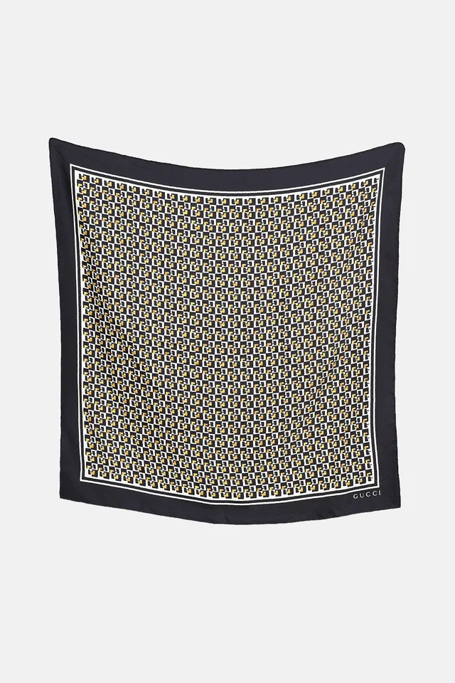 Gucci Interlocking GG Printed Scarf in Multicolor from VSP Consignment