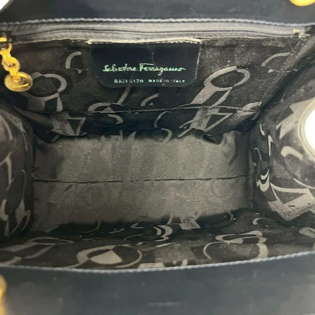 Ferragamo Vara Ribbon Leather 2way Bag in Black Leather from LuxUness, photo 9 of 10