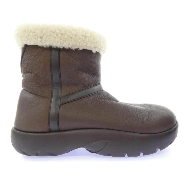 Bottega Veneta Leather Boots in Leather from LuxUness