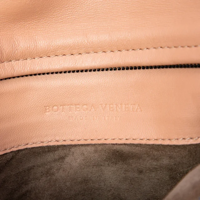 Bottega Veneta Nappa Embossed Intrecciato Turn Lock Clutch in Beige Nappa leather from Designer Revival, photo 5 of 6