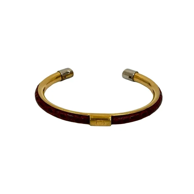 Gucci Leather Bracelet in Red Leather from LuxUness, photo 5 of 7