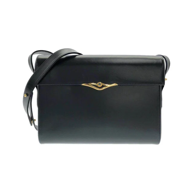 S DE CARTIER Leather Shoulder Bag in Leather from LuxUness