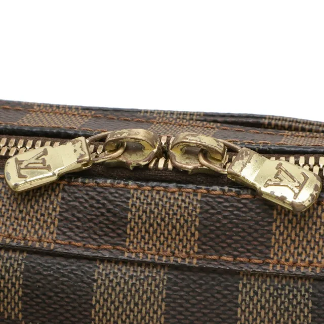 Louis Vuitton Damier Waist Bag in Brown Canvas from LuxUness, photo 4 of 9