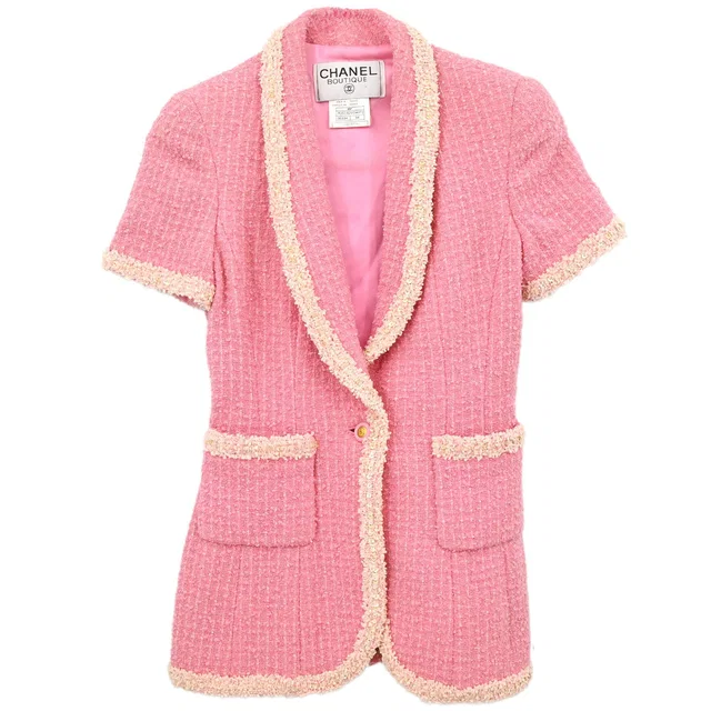 Chanel 1995 Single Breasted Short Sleeve Tweed Sequins Jacket Pink #34 in Pink Tweed from AMORE Vintage Tokyo