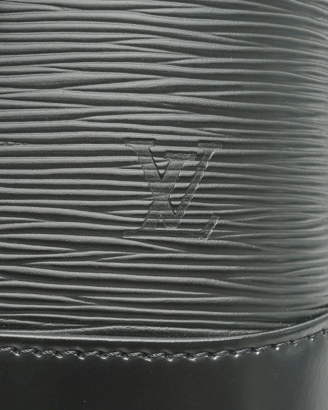 Louis Vuitton Epi Alma BB Bag in Leather from A Retro Tale, photo 7 of 9