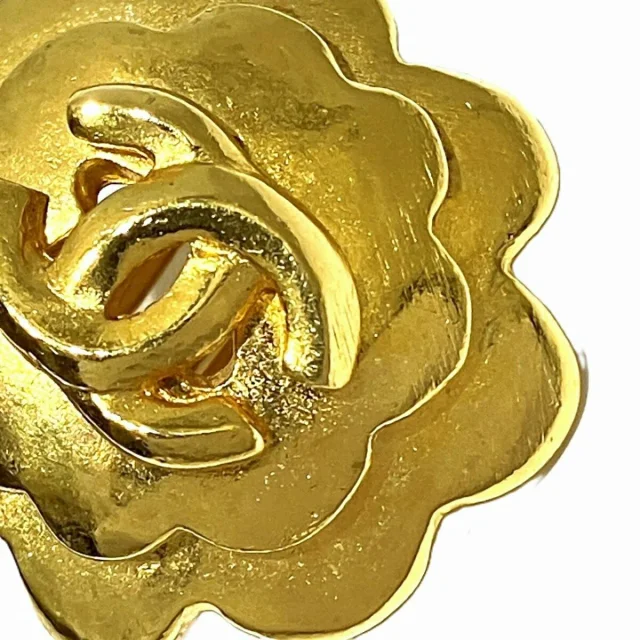 Chanel Vintage Earrings in Gold Brass from LuxUness, photo 9 of 9