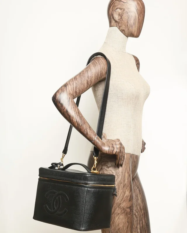 Chanel CC Caviar Vanity Bag in Caviar leather from A Retro Tale, photo 12 of 12