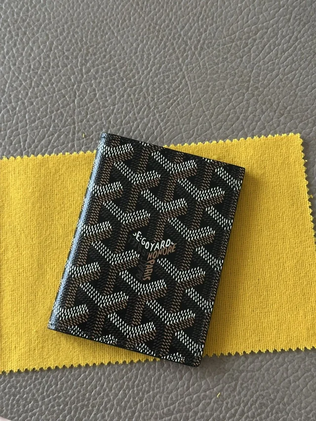 Goyard Saint Marc Wallet Card Holder Black New in black from Grailed