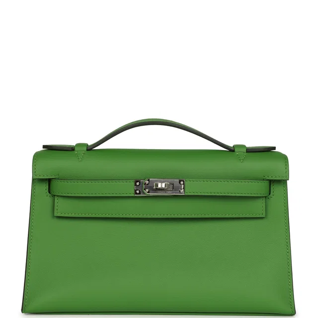 Hermès Kelly Pochette Vert Yucca Swift Palladium Hardware in Green Swift leather from Madison Avenue Couture