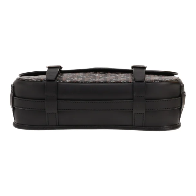 Goyard Belvedère shoulder bag in Black Canvas from Collector Square, photo 2 of 4