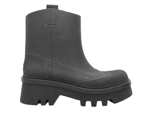 Black Chloe Rubber Ankle Rain Boots Size 37 in Black from Designer Revival