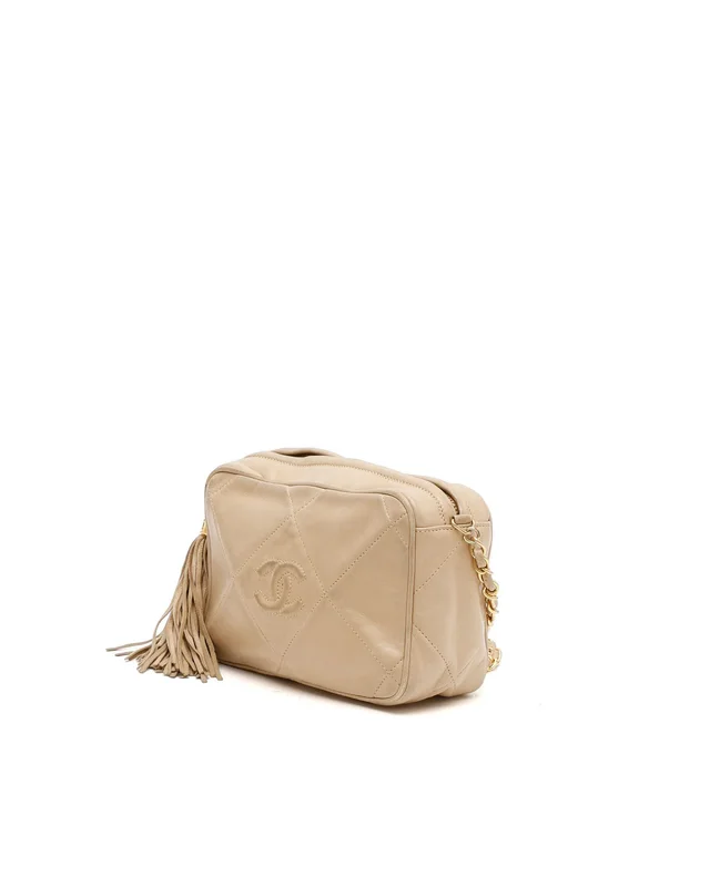 Chanel CC Tassel Camera Bag in Leather from A Retro Tale, photo 2 of 11