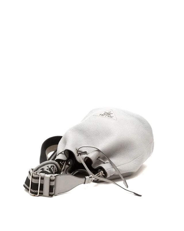 Prada Drawstring Bucket Bag in Caviar leather from A Retro Tale, photo 4 of 7