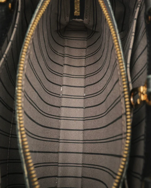 Louis Vuitton Monogram Empreinte Montaigne BB Bag from A Retro Tale, photo 10 of 12