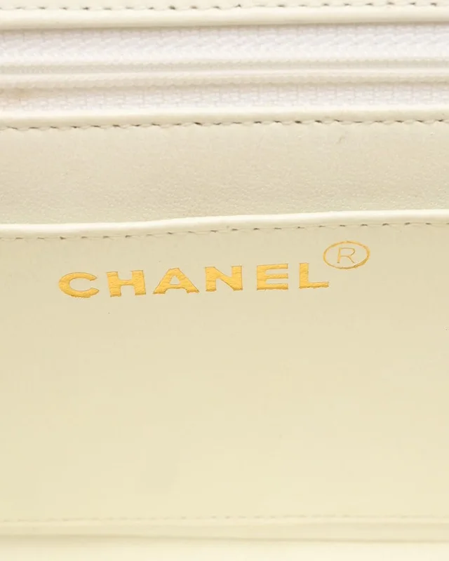 Chanel Top Handle Envelope Flap Bag in Leather from A Retro Tale, photo 6 of 8