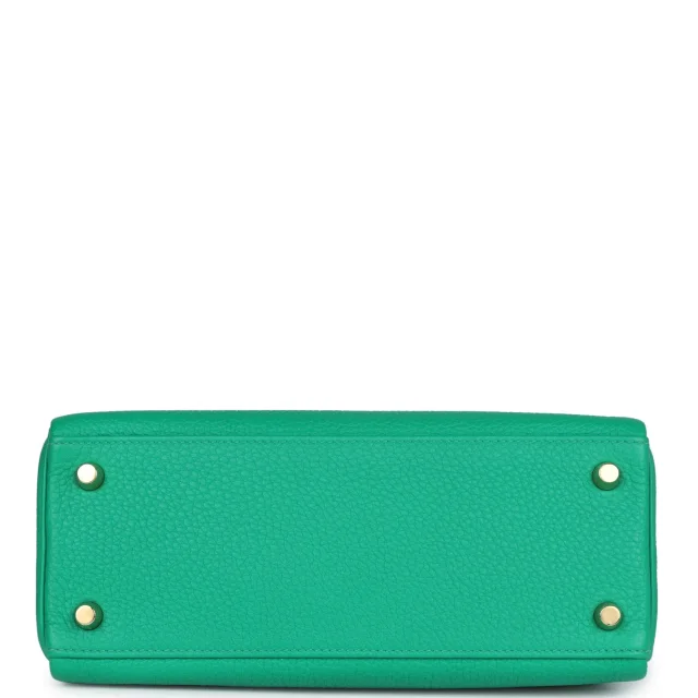 Hermès Kelly Retourne 25 Menthe Togo and Varanus Niloticus Lizard Touch Permabrass Hardware in Togo leather from Madison Avenue Couture, photo 6 of 9