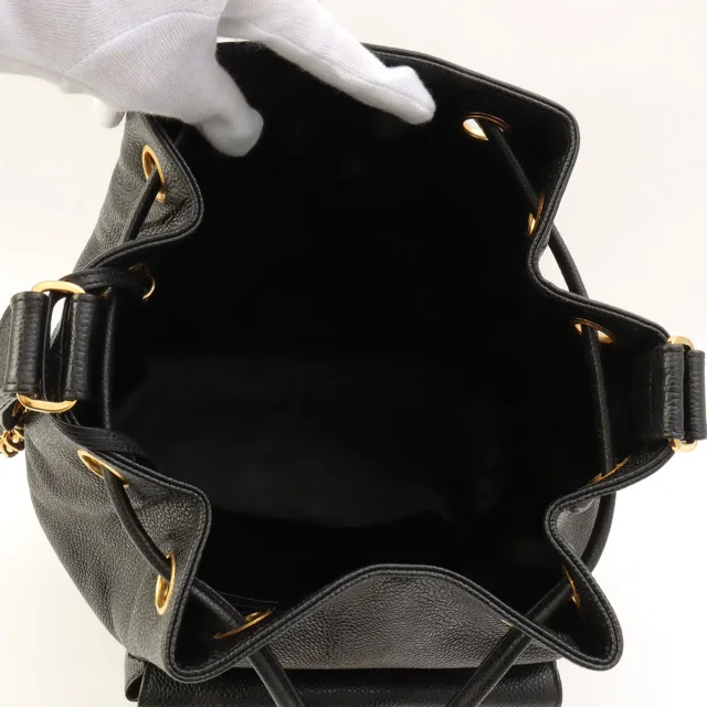 Chanel Circa 1995 Caviar Skin 6CC Turnlock Plate Pouch Drawstring Shoulder Bag Black in Black Caviar leather from VINTAGE QOO TOKYO, photo 5 of 14