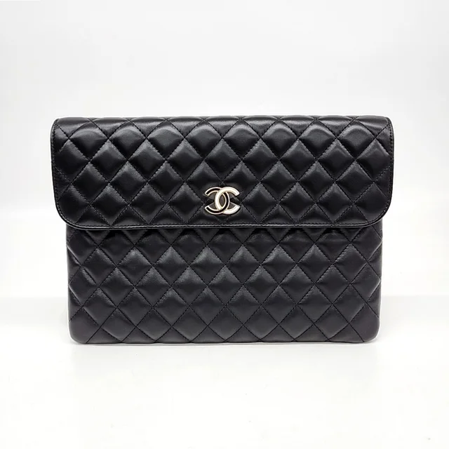 Chanel Flap Clutch from GUGUS