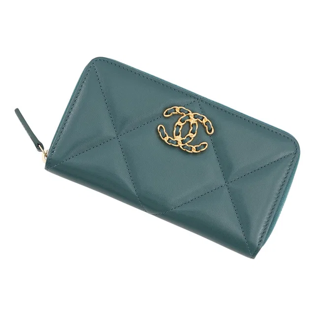 CHANEL 19 Small Zippy Wallet Dark GreenAP0948 Lambskin in Lambskin from GALLERY RARE