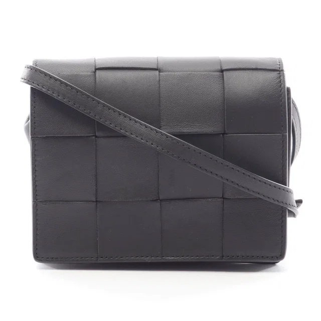 Bottega Veneta Cassette Maxi Intrecciato Crossbody Shoulder Bag in Woven leather from LuxUness