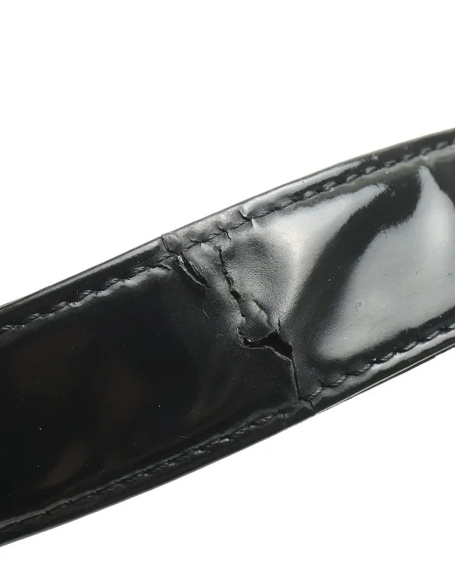 Chanel Patent CC Quilted Shoulder Bag in Patent leather from A Retro Tale, photo 6 of 10