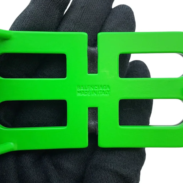 Balenciaga BB Buckle Belt Size 80 Black/Green674171 Leather in Black Leather from GALLERY RARE, photo 10 of 11
