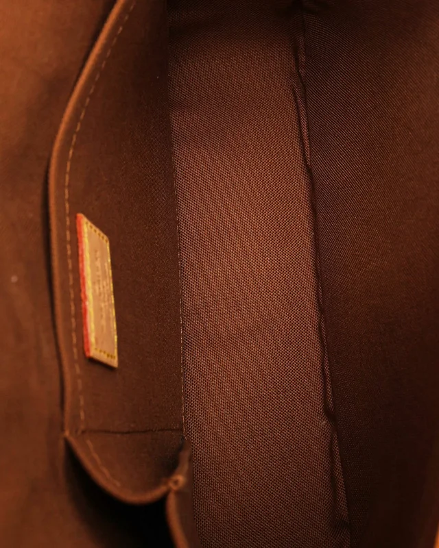 Louis Vuitton Monogram Sologne Crossbody Bag in Coated canvas from A Retro Tale, photo 9 of 10