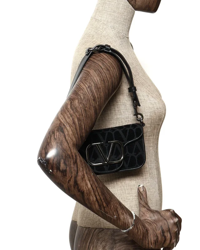 Valentino Garavani Small Locò Bag in Velvet from A Retro Tale, photo 8 of 8