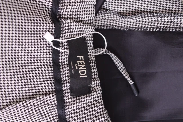 Fendi Trousers Black/White L in Black from Luxury Promise