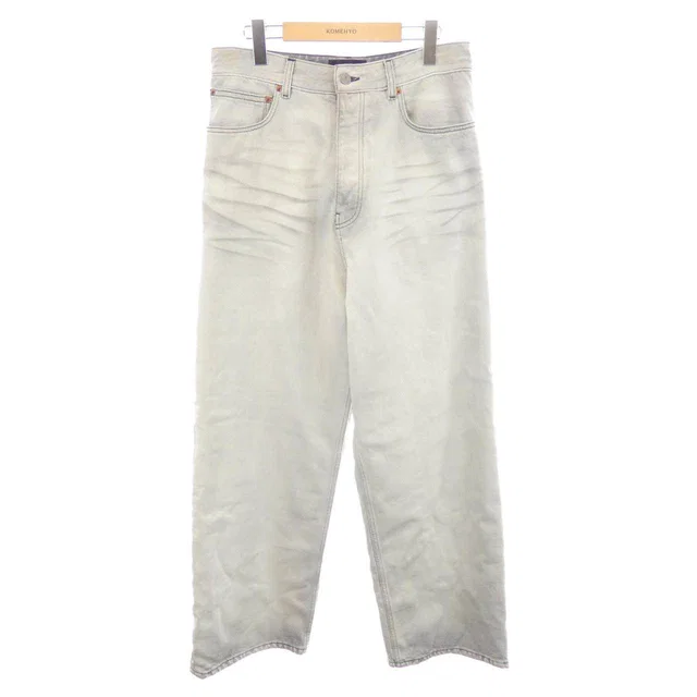 Balenciaga SKIWEAR Jeans from LuxUness