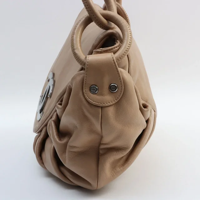 Chanel Around 2004 CC mark plate hoop shoulder bag Beige from VINTAGE QOO TOKYO, photo 3 of 11