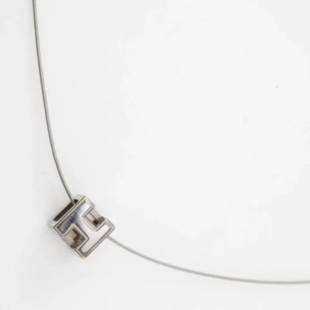 Hermès Caged d'H Necklace Silver in Silver Enamel from LuxUness, photo 3 of 8