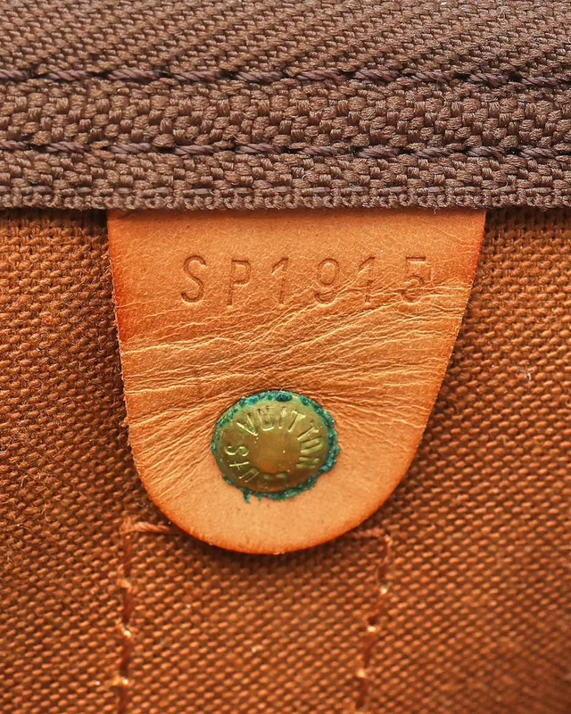 Louis Vuitton Monogram Keepall 45 Weekend Bag in Coated canvas from A Retro Tale, photo 9 of 10