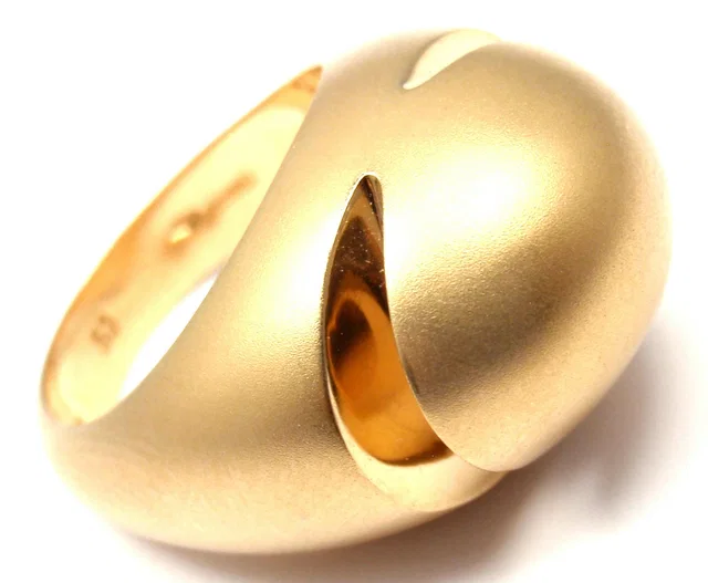 18k Y/G Dome Band Ring | Bulgari | Buy at from Truefacet