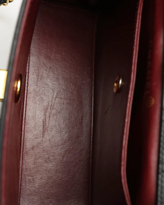 Chanel Trapezoid Flap Bag in Leather from A Retro Tale, photo 8 of 11