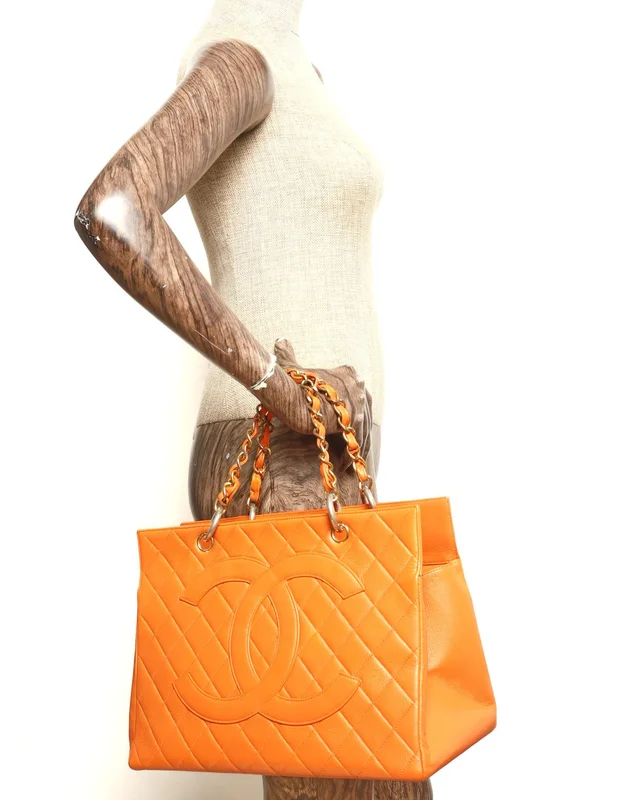 Chanel CC Timeless Tote Bag in Leather from A Retro Tale, photo 10 of 10