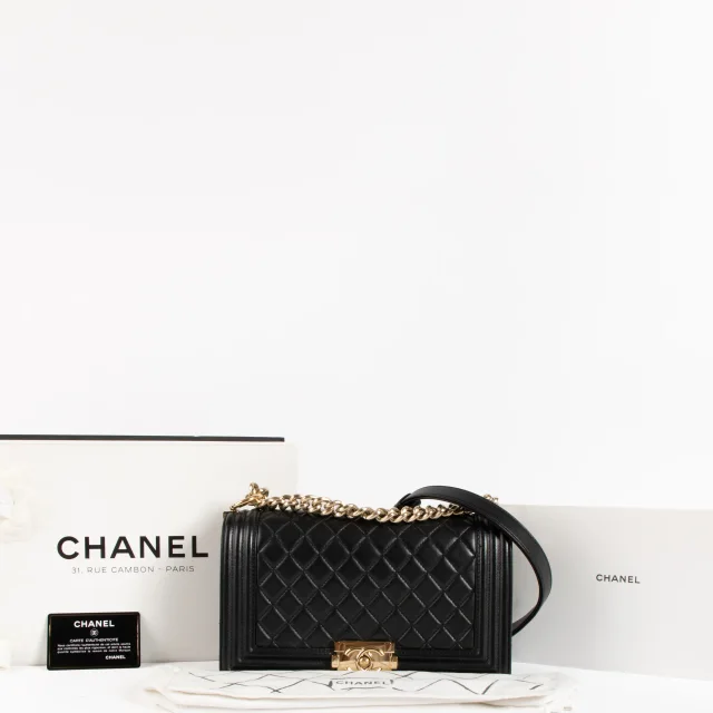 Black Calfskin Medium Boy Chanel Bag in Black Calfskin from Labellov, photo 2 of 7