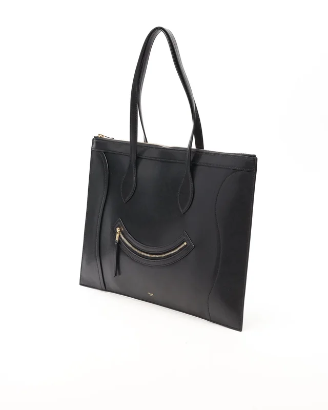 Celine Flat Cabas New Luggage Shoulder Bag in Leather from A Retro Tale, photo 2 of 9