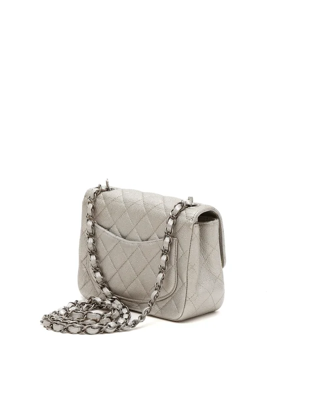 Chanel Classic Square Single Flap Bag in Leather from A Retro Tale, photo 3 of 10