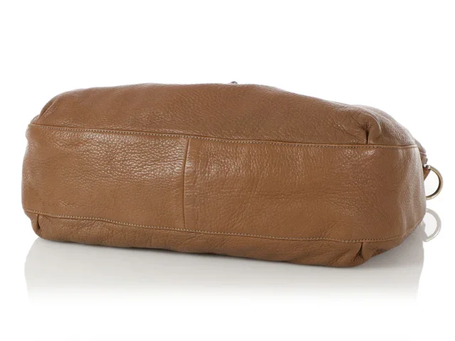 Gucci Medium Brown Leather G Wave Shoulder Bag in Brown Leather from Ann's Fabulous Finds, photo 6 of 9