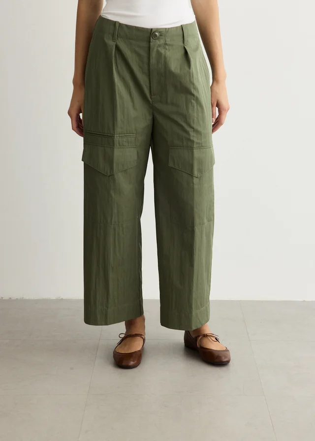 Baum und Pferdgarten Neria Pants in Green from Incu, photo 1 of 1