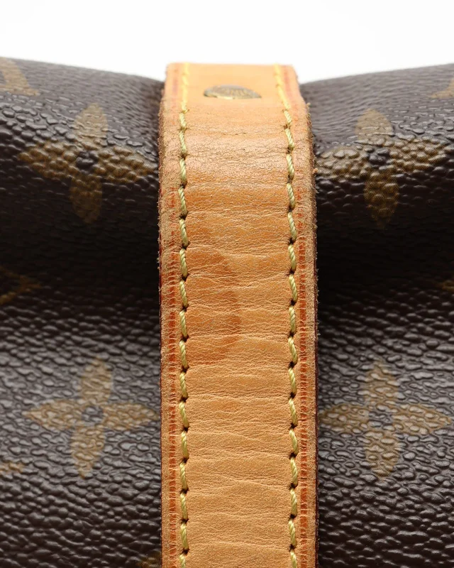 Louis Vuitton Monogram Saumur 30 Bag in Coated canvas from A Retro Tale, photo 7 of 8