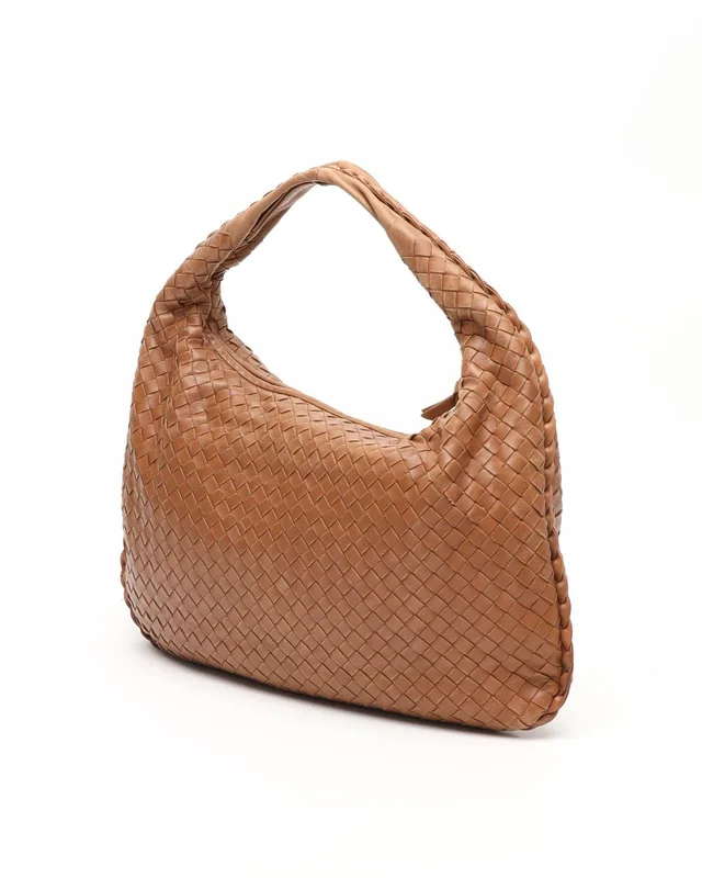Bottega Veneta Medium Intrecciato Hobo Bag in Woven leather from A Retro Tale, photo 2 of 13